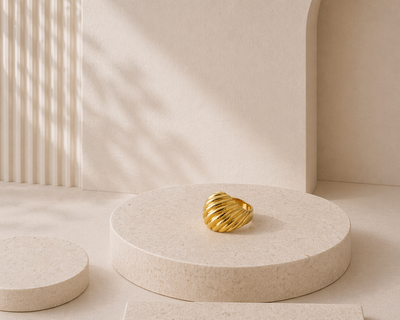 Anillo GOLD WAVE