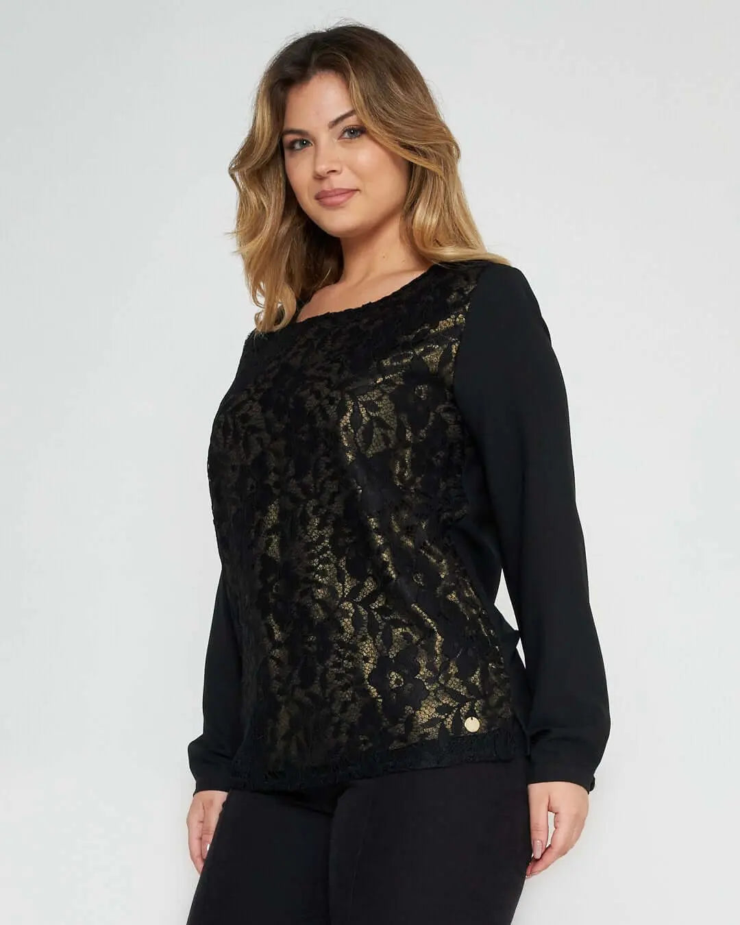 Blusa de encaje NEGRO Y DORADO
